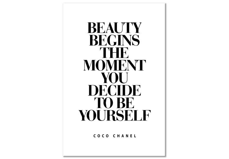 Leinwandbild Schönheit ist Authentizität (1-teilig) - Coco Chanel Zitat