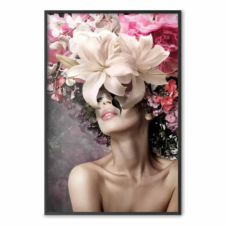 Duft des Traums - Frau mit Blumen im Haar im abstrakten Stil