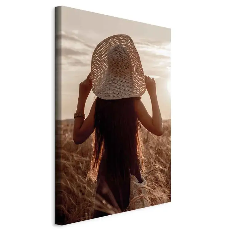 Späte Ernte Hochformat - Frau bei Sonnenuntergang