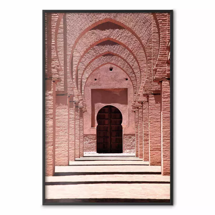 Rosa Bögen - Komposition architektonischer Ziegelkolumnen in Marokko