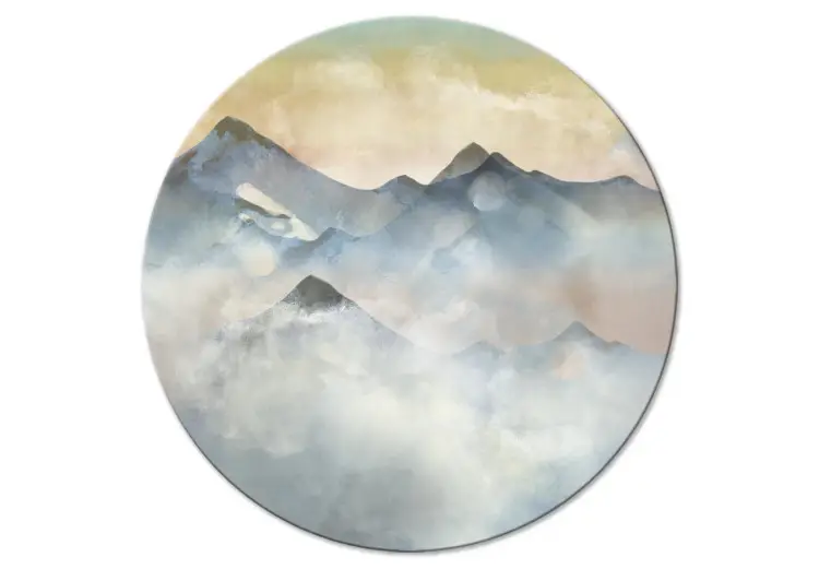 Neblige Hügel - Berglandschaft bei Sonnenuntergang