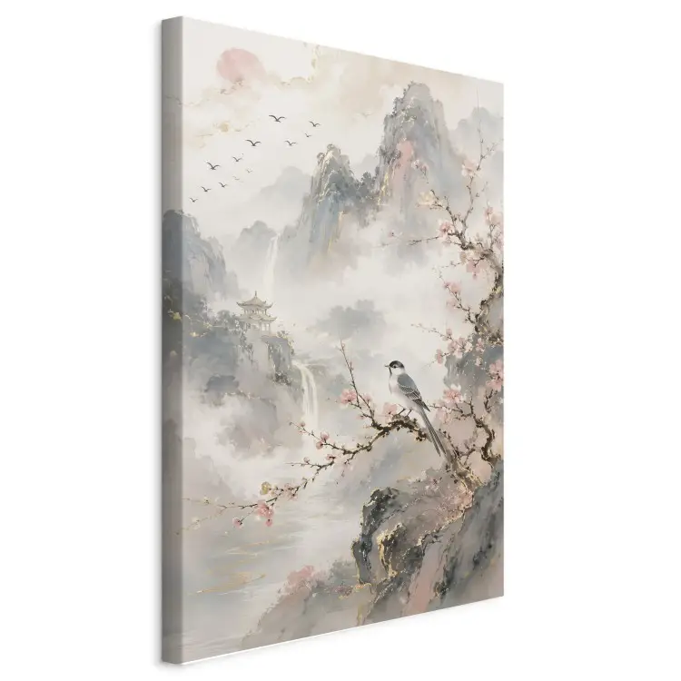 Asiatische Landschaft – Vogel auf einem Kirschzweig, nebelverhangene Berge