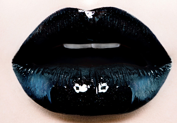 Wandbild Der Kuss - eine Frau mit schwarzen Lippen und geschlossenen Augen 114941 additionalImage 5