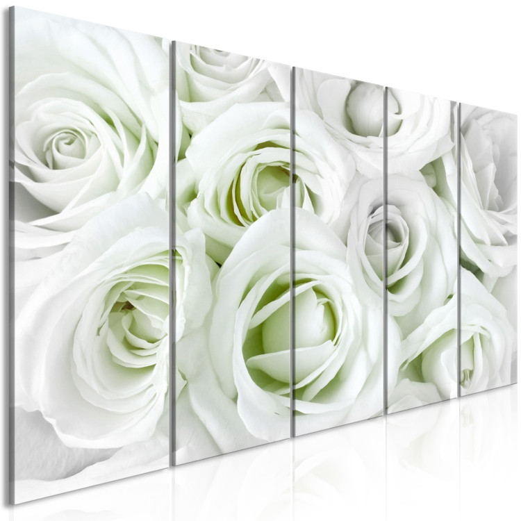 Wandbild Weiße Rosenknospen - Komposition mit Blumen und grünen Akzenten 123212 additionalImage 2