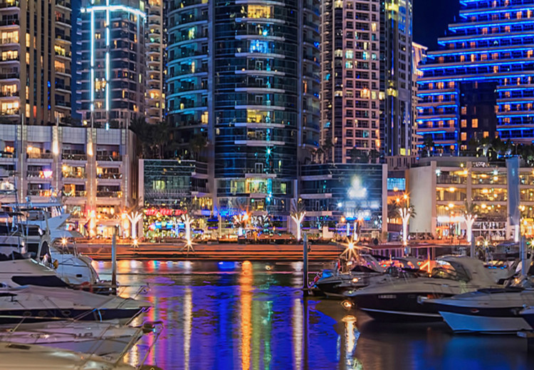 Fototapete Nacht in Dubai - Beleuchtete Stadtszene mit Wasserspiegelung 99036 additionalImage 4